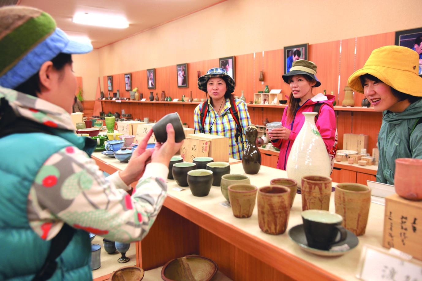 上野焼 春の陶器まつり | イベント | 【公式】福岡県の観光/旅行 上野焼 春の陶器まつり | イベント | 【公式】福岡県の観光/旅行