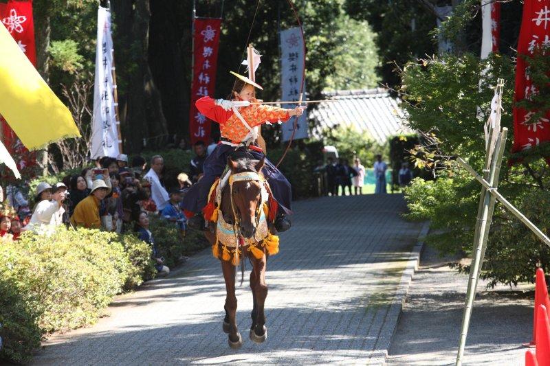 櫻井神社新嘗祭（流鏑馬）-1