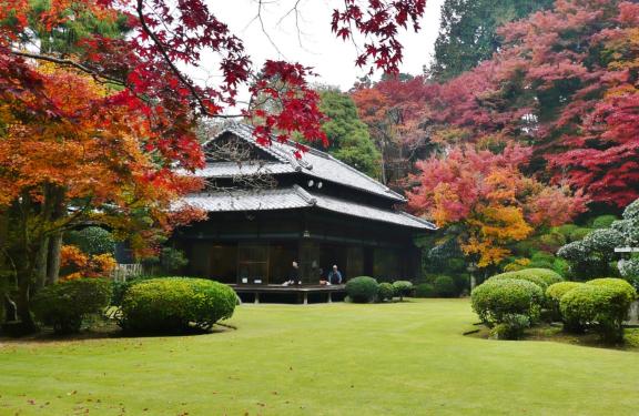 Aso Ouraso Villa and its Special Public Viewing of Fall Foliage-1