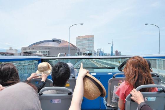 Fukuoka Open Top Bus-2