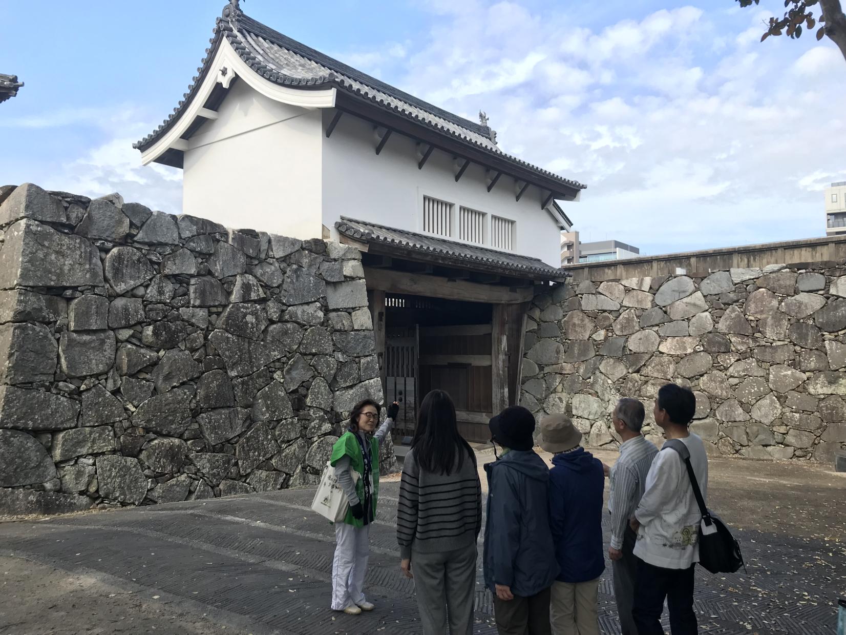 福岡市観光案内ボランティア協会-1