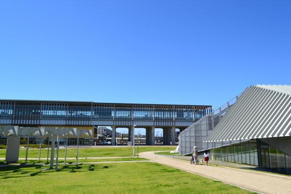 九州芸文館（筑後広域公園芸術文化交流施設）-2