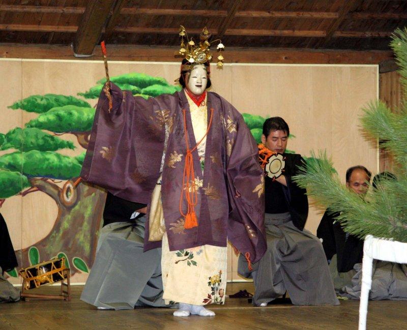 宝満神社奉納能楽（新開能）-2