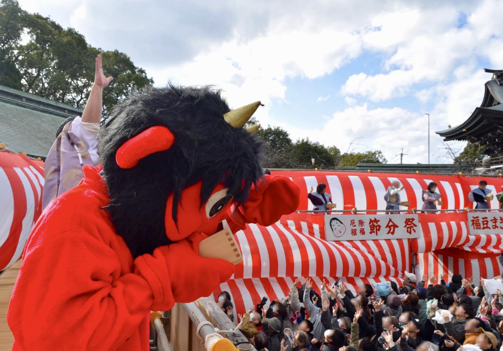 Miyajidake Shrine – Setsubun Festival Lucky Bean-Throwing Ceremony-2