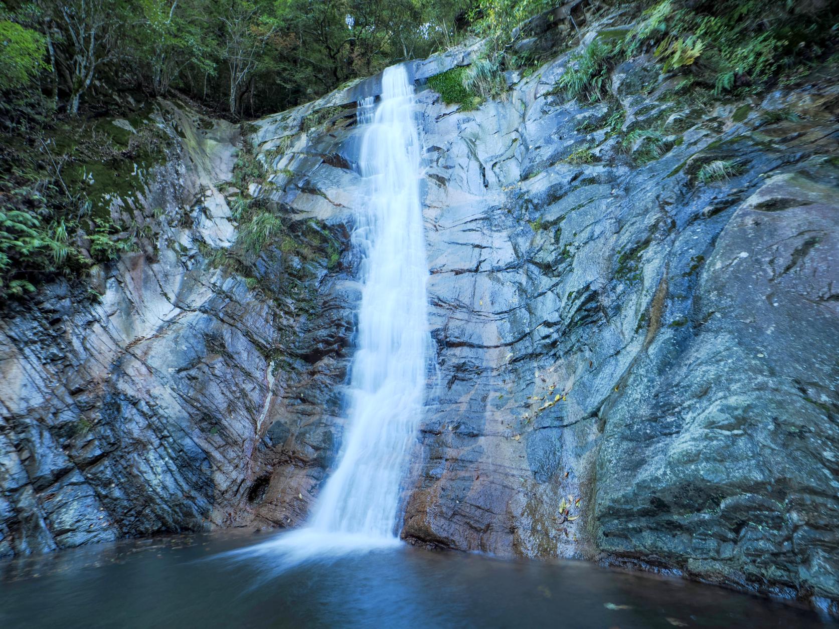 白糸の滝　福智山・上野峡（福智町）-1