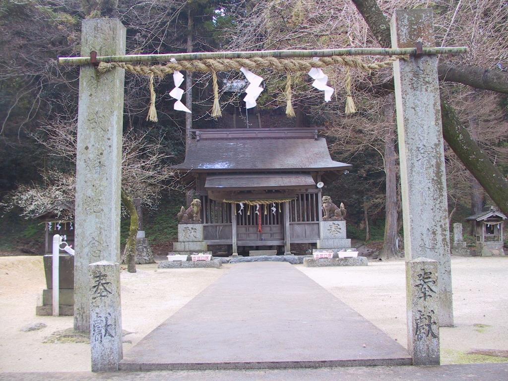 六所神社（六所宮）（新宮町）-3