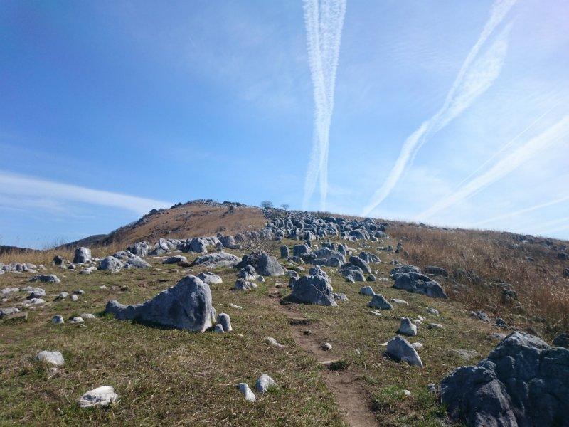 攀登日本三大石灰岩地之一的平尾台 贯山-1