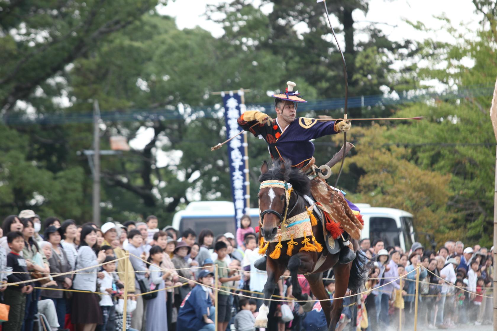 秋季氏子大祭　流鏑馬神事