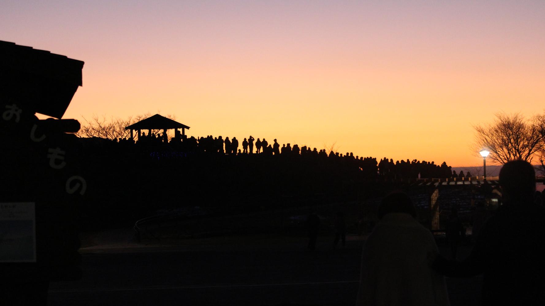 平尾台初日の出会-1