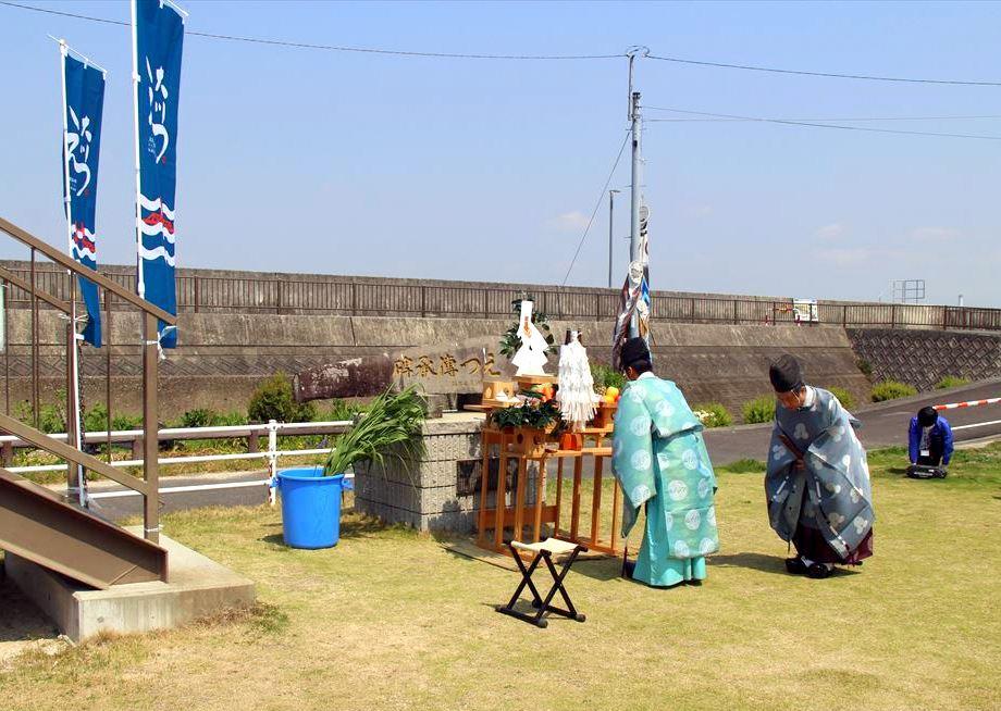大川えつ観光川開き-1