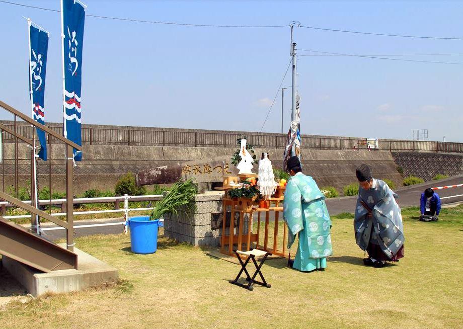 大川えつ観光川開き