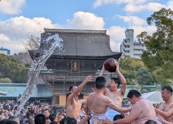 【筥崎宮】玉取祭（玉せせり）-0