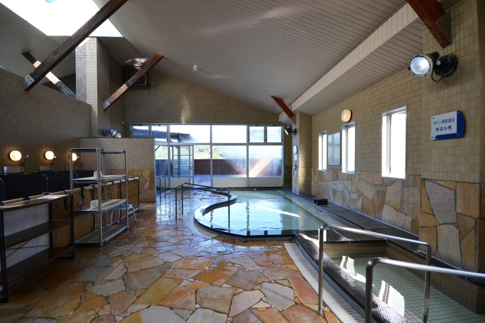 Nijo Onsen Kirara-no-Yu-2