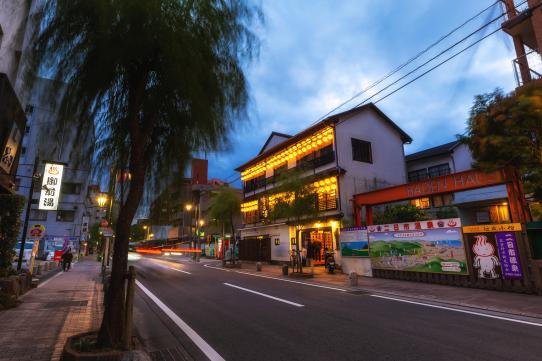 Futsukaichi Hot Springs (Chikushino City Tourism Association)-1