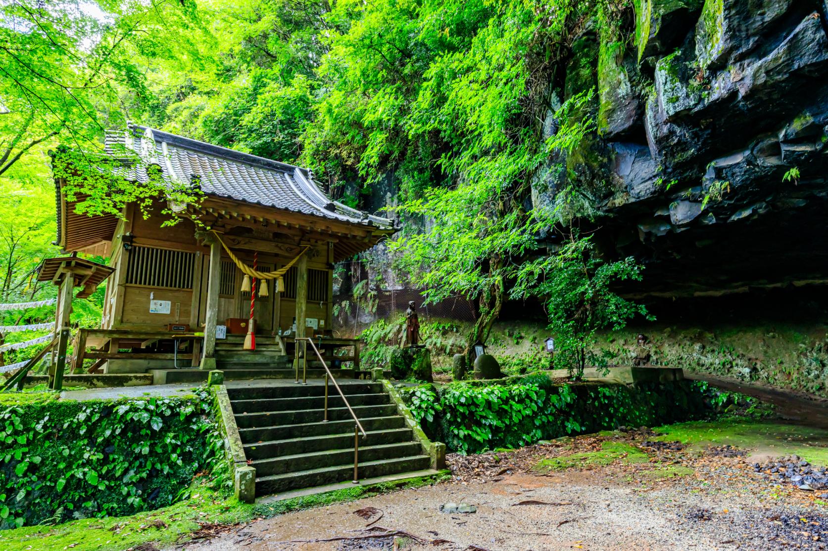 八女津媛神社-0