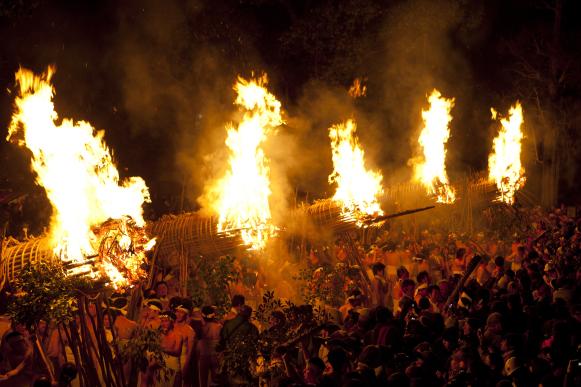 Daizenji Tamataregu Shrine’s  “Oniyo” (Fire Festival)-5