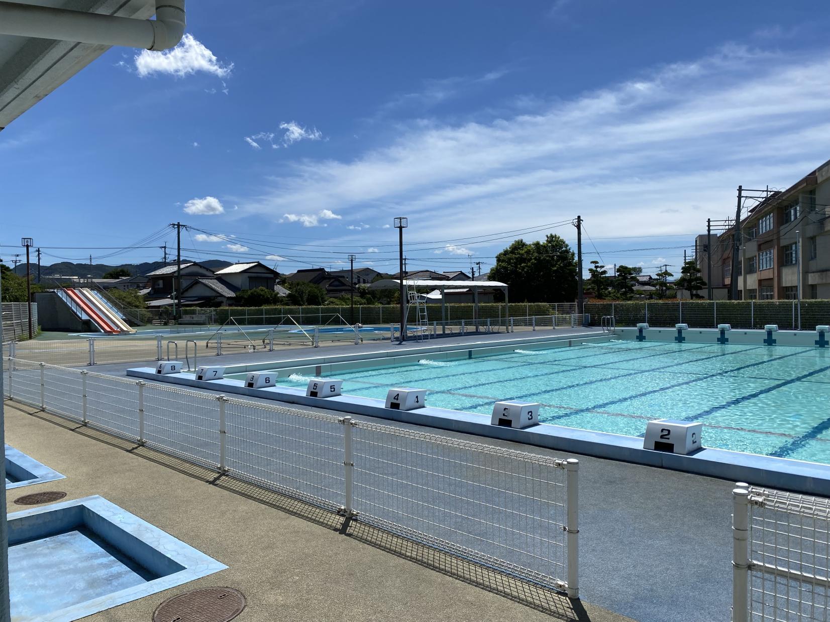 Chikuzen municipal swimming pool