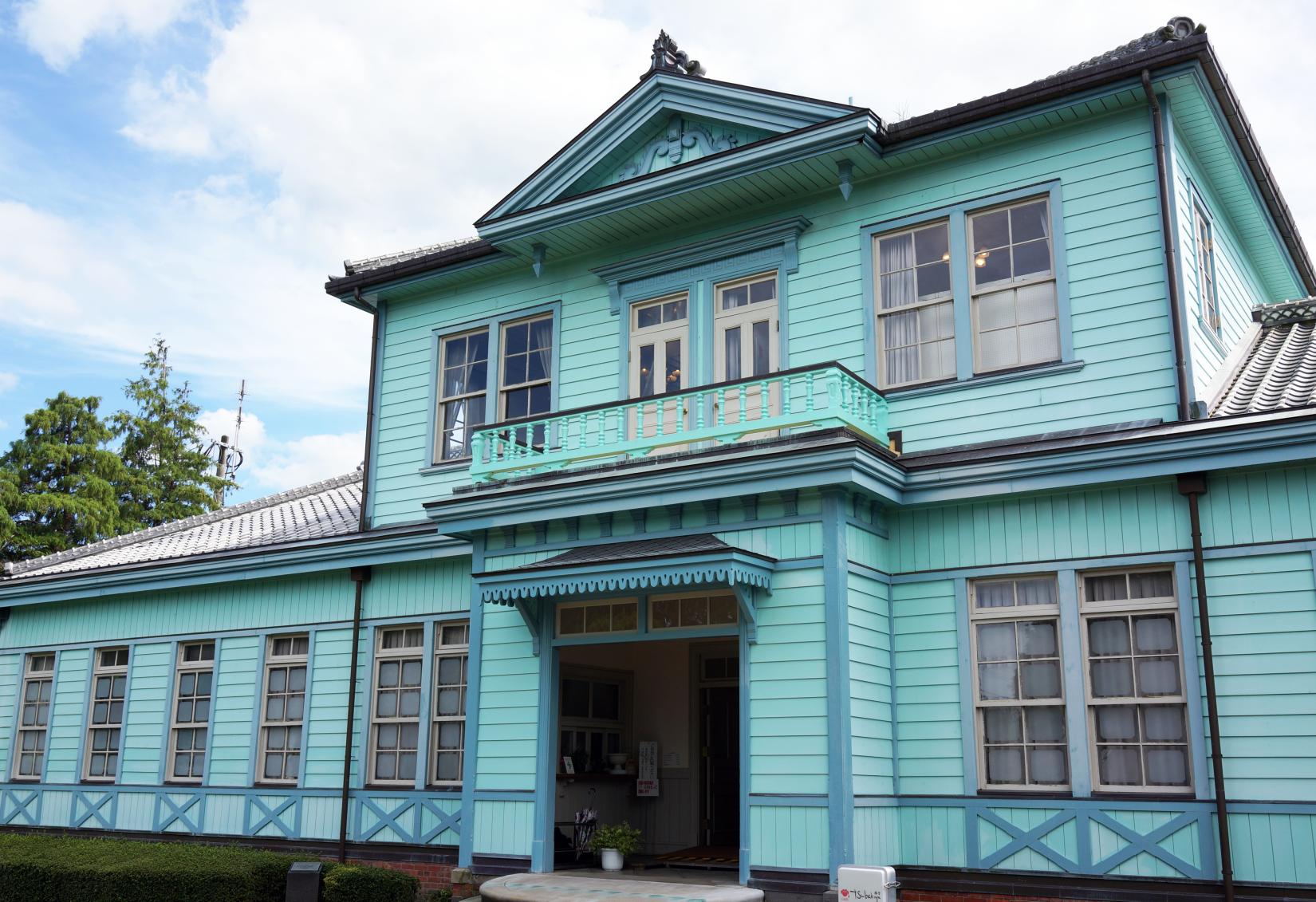 Yamabenomichi Cultural Museum-1