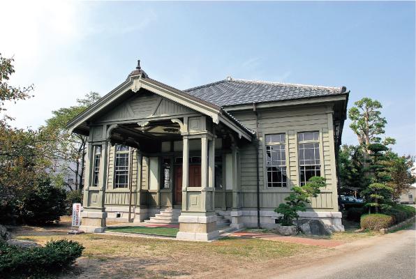 旧福岡県立育徳館高校講堂「思永館」-1