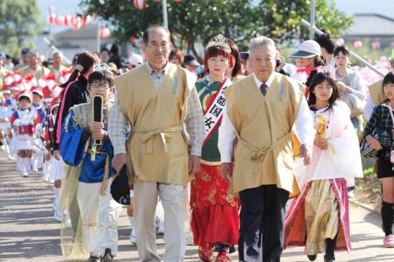 平原王墓祭り-1