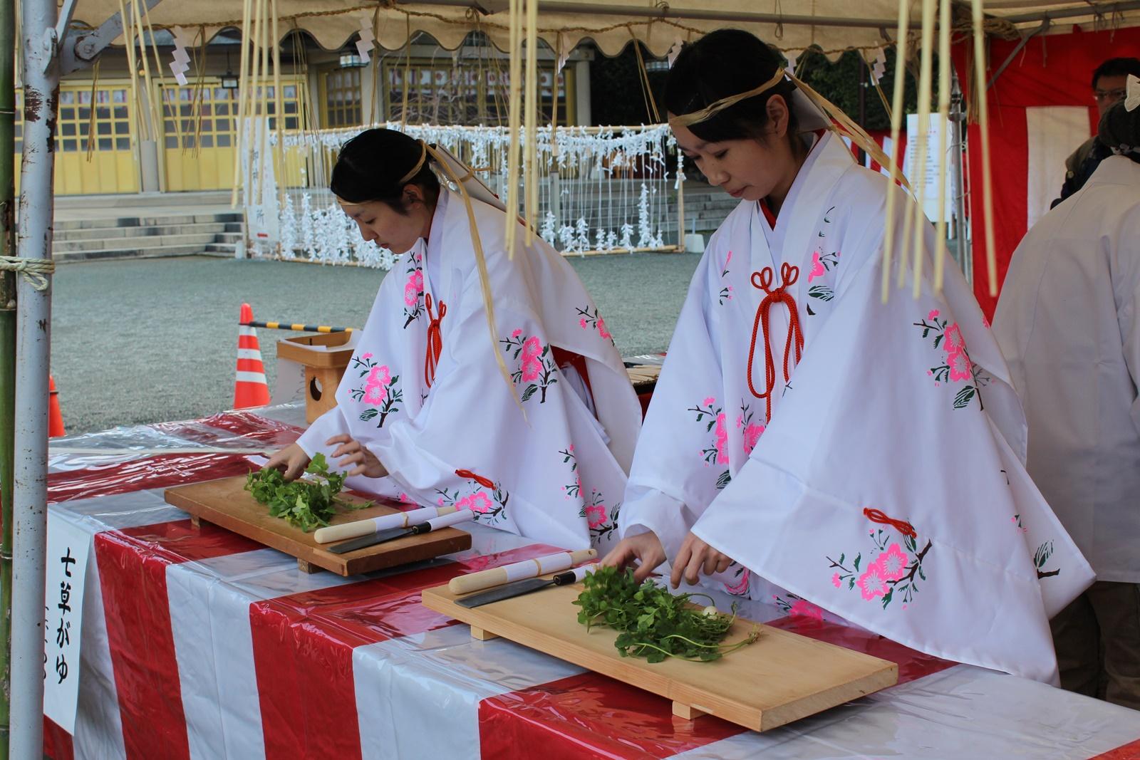 福岡縣護国神社　七草祭