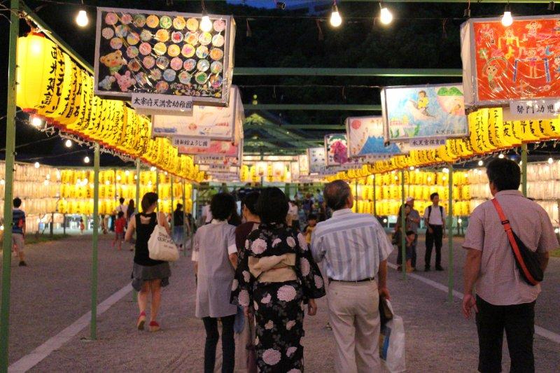 福岡縣護国神社お盆みたままつり-0