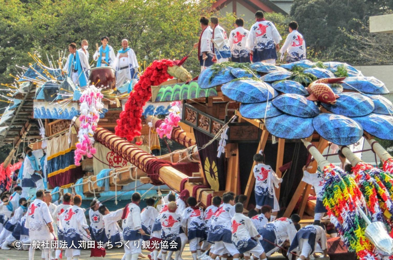 苅田山笠-9