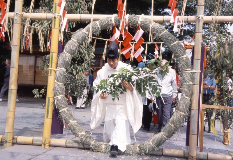 高良大社川渡祭（へこかき祭り）