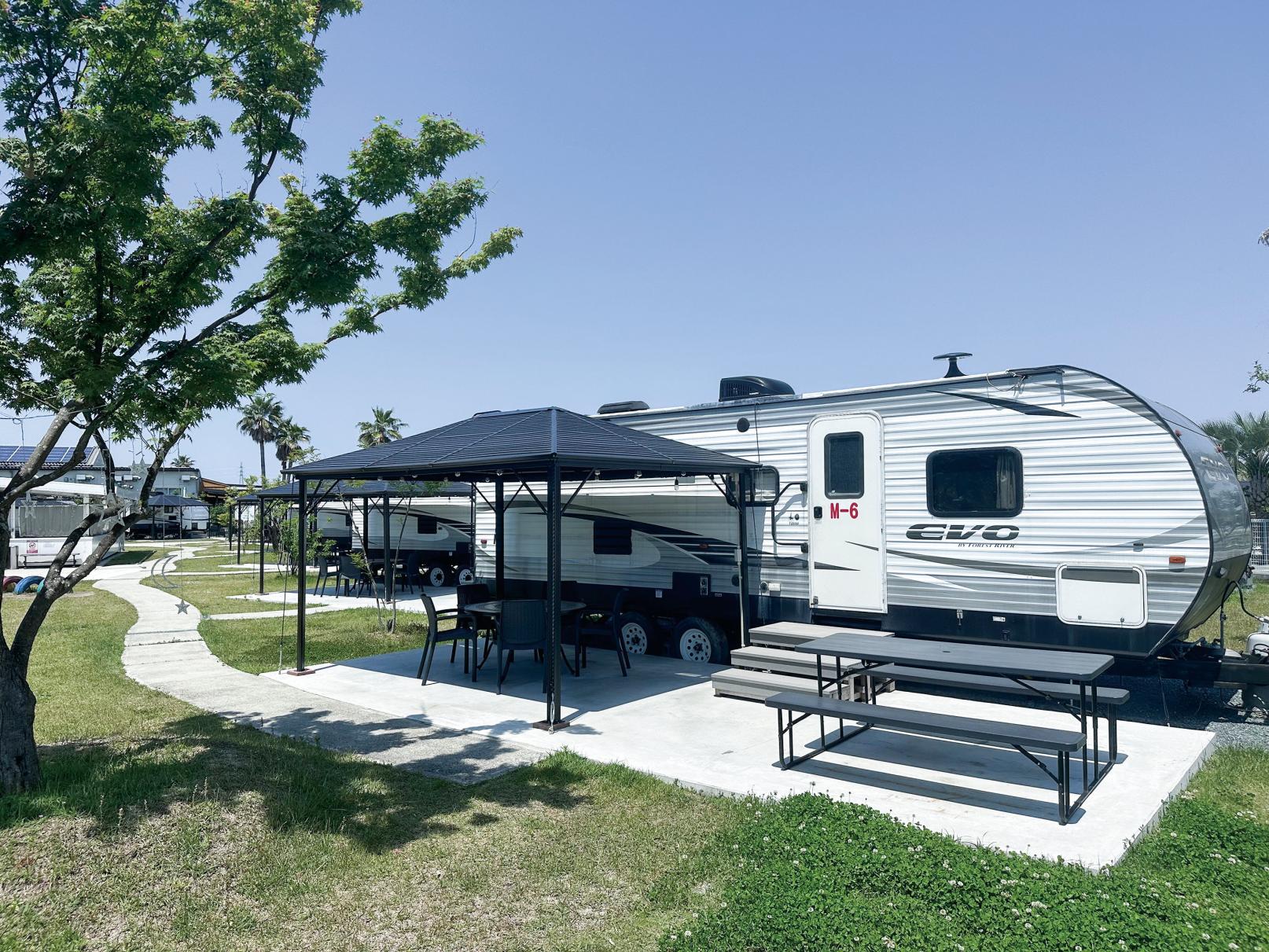 THE TRAILERHOUSE VILLAGE 大牟田 SPA