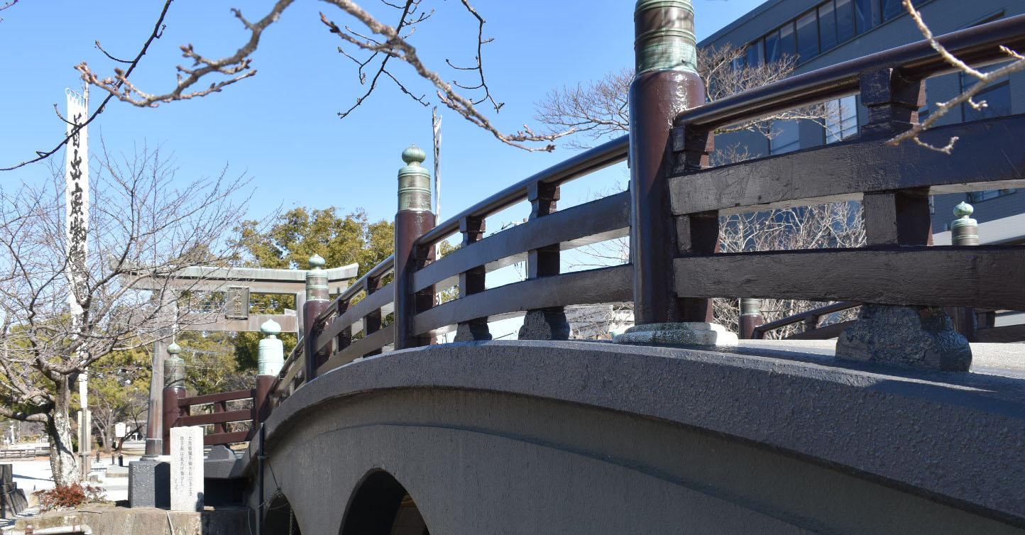 三柱神社-1