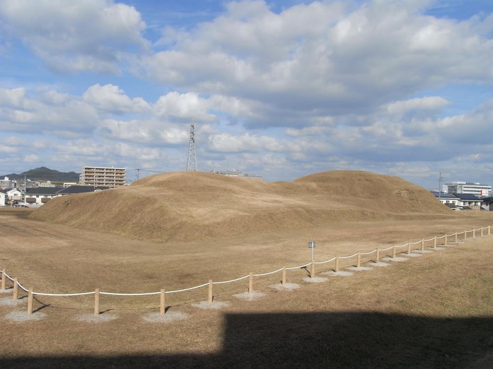 今宿古墳群（大塚古墳、丸隈山古墳、山の鼻1号墳、飯氏二塚古墳、兜塚古墳、鋤崎古墳、若八幡宮古墳）-0