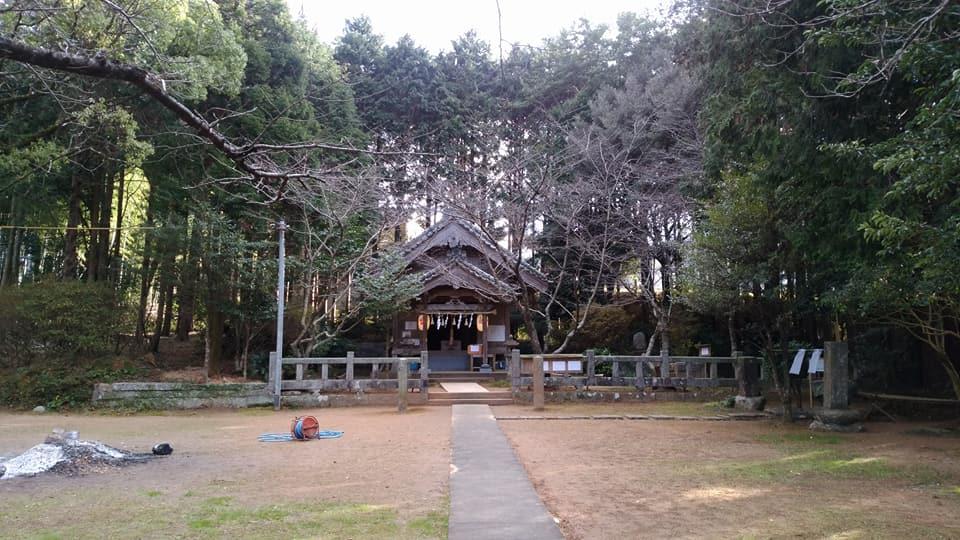 神在神社（神石）-2