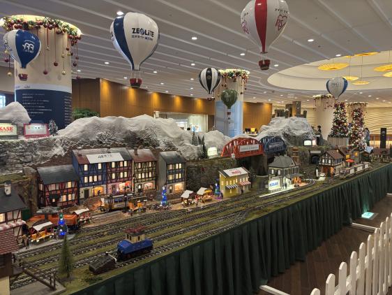 ヒルトン福岡シーホーク「クリスマストレイン」-2