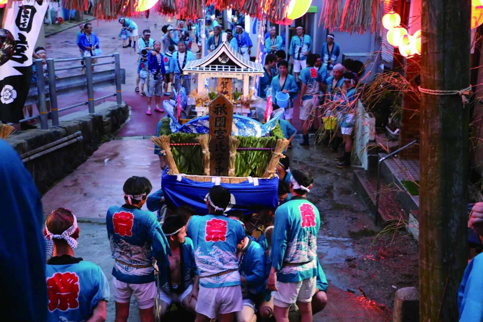 小呂島の祇園山笠行事-1