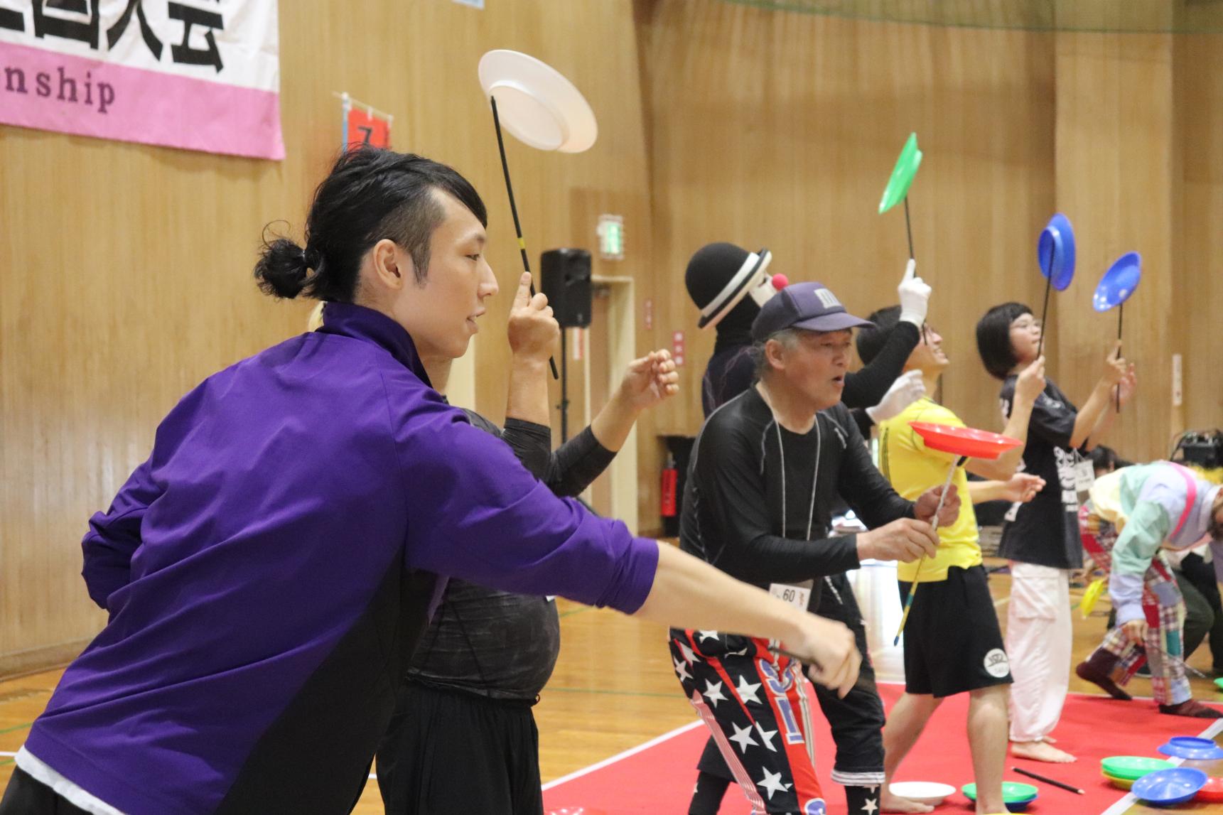 第9回スポーツ皿回し全国大会-4