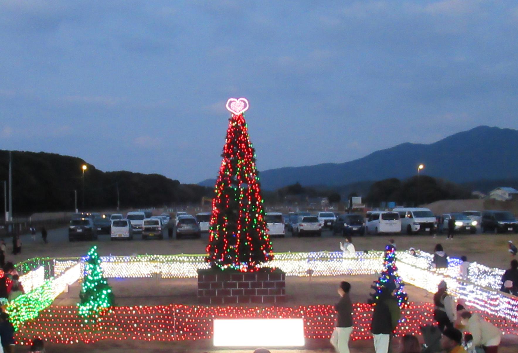 MUNAKATA Christmas Market-1