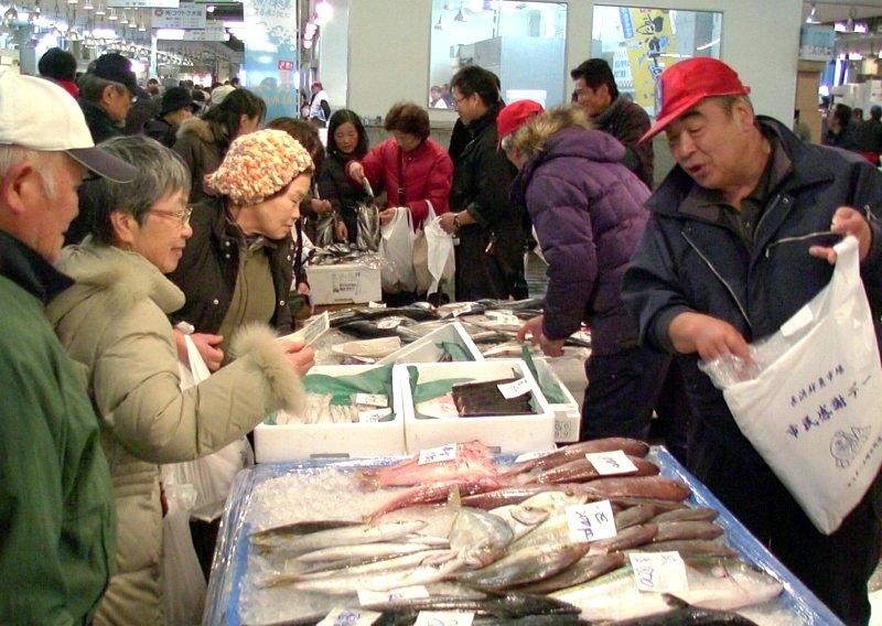 長浜鮮魚市場　市民感謝デー-1
