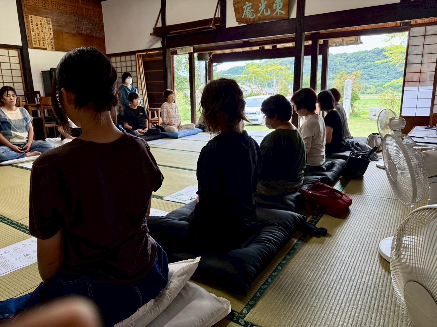 【ぶぜんみたいけん】はじめての座禅（椅子も可）・写経-1