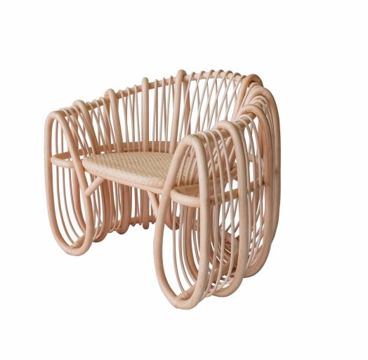 隈研吾デザイン　ラタン家具と季節の室礼（アクロス福岡）-4