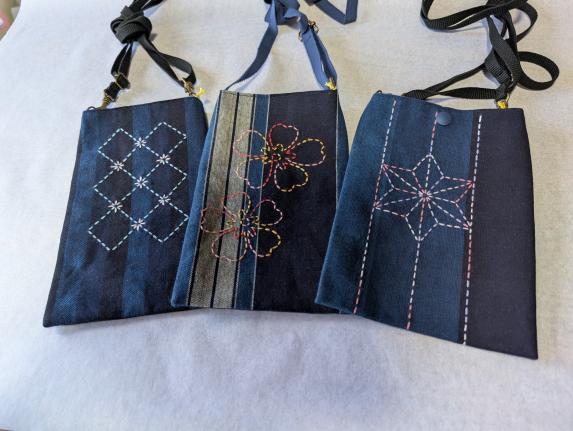 時とともに美しく変わる木と布（アクロス福岡）-1