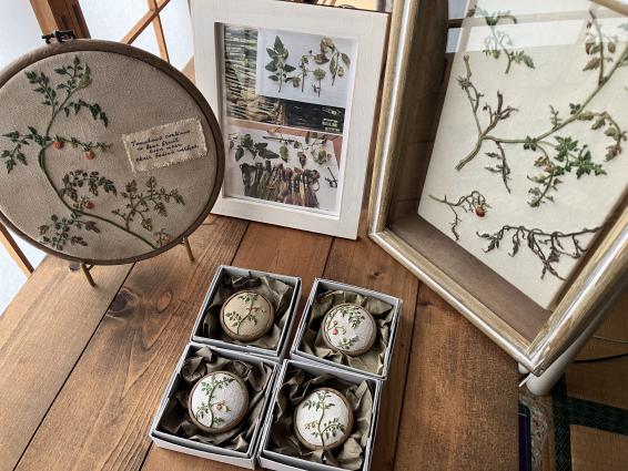 仔猫のきつね野菜刺繍展-7