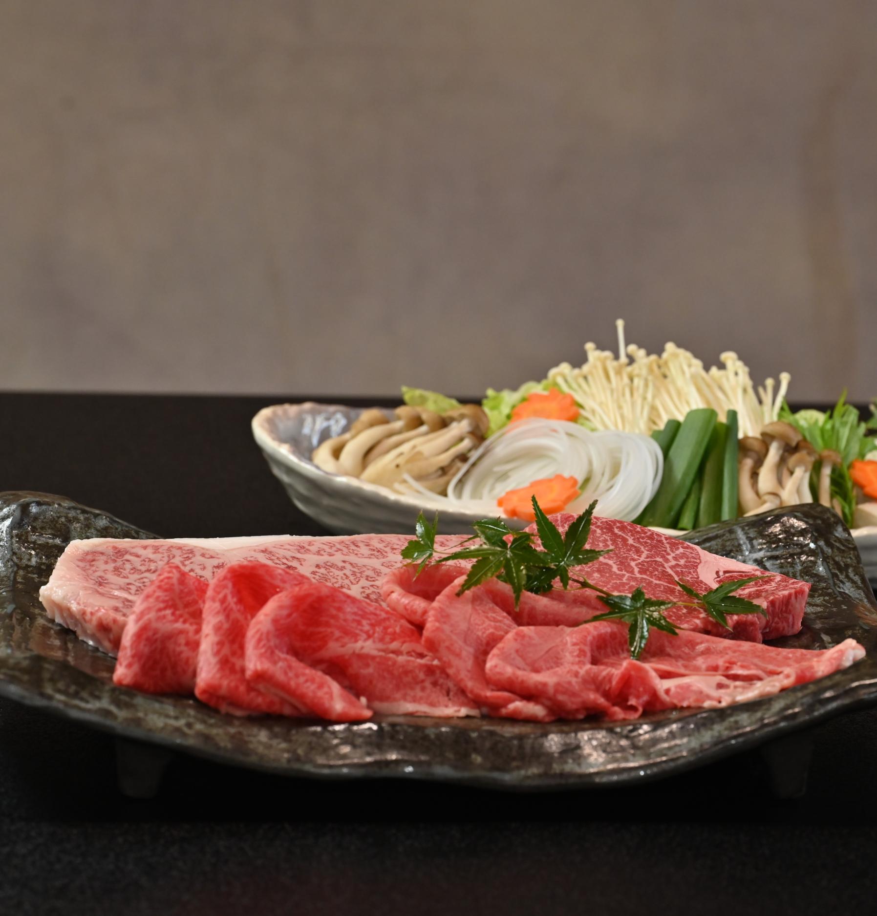 【いいづかヒューマンツーリズム】食育 福岡県最古の牛  筑穂牛の牛舎見学（飯塚市）-2