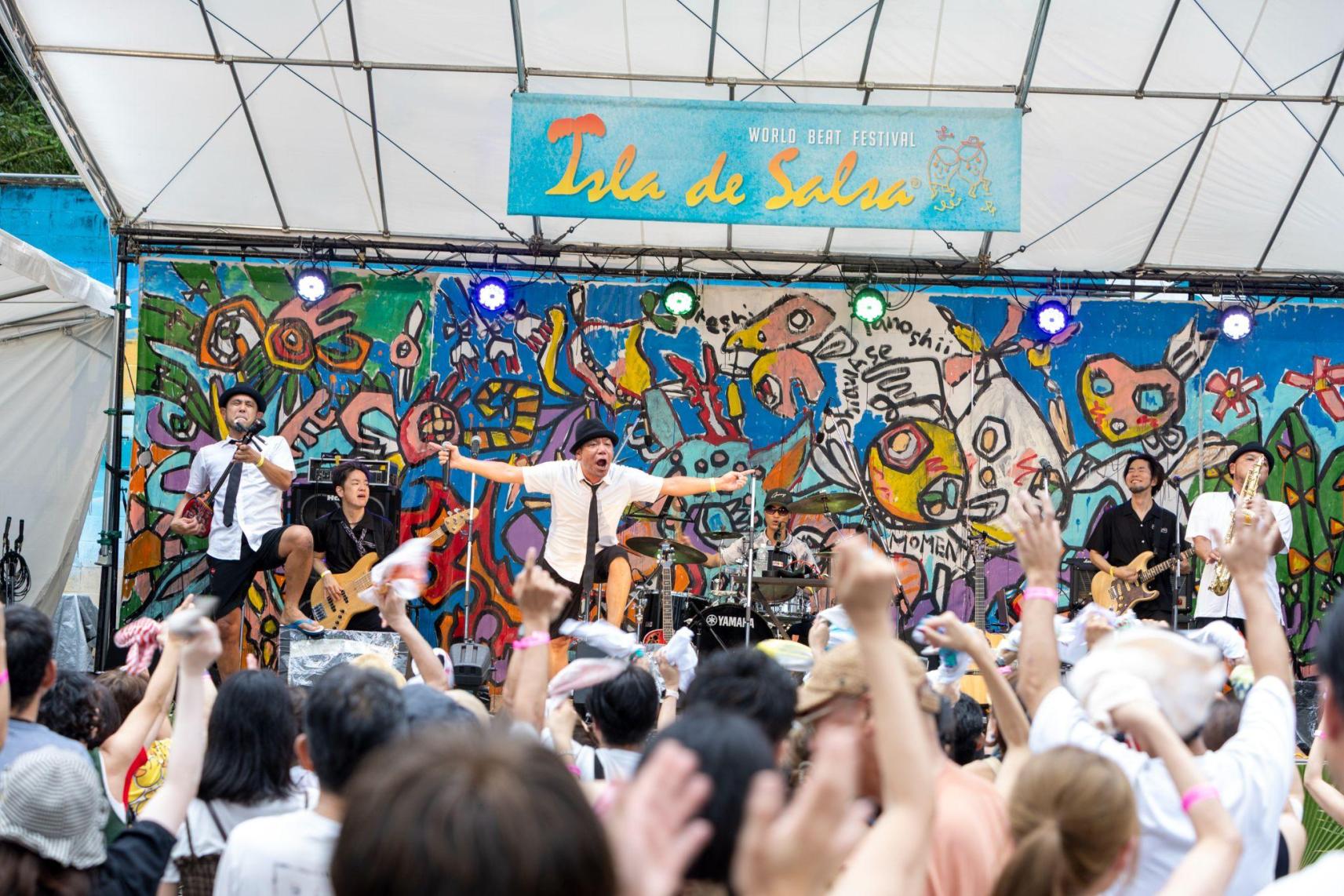 ISLA DE SALSA-1