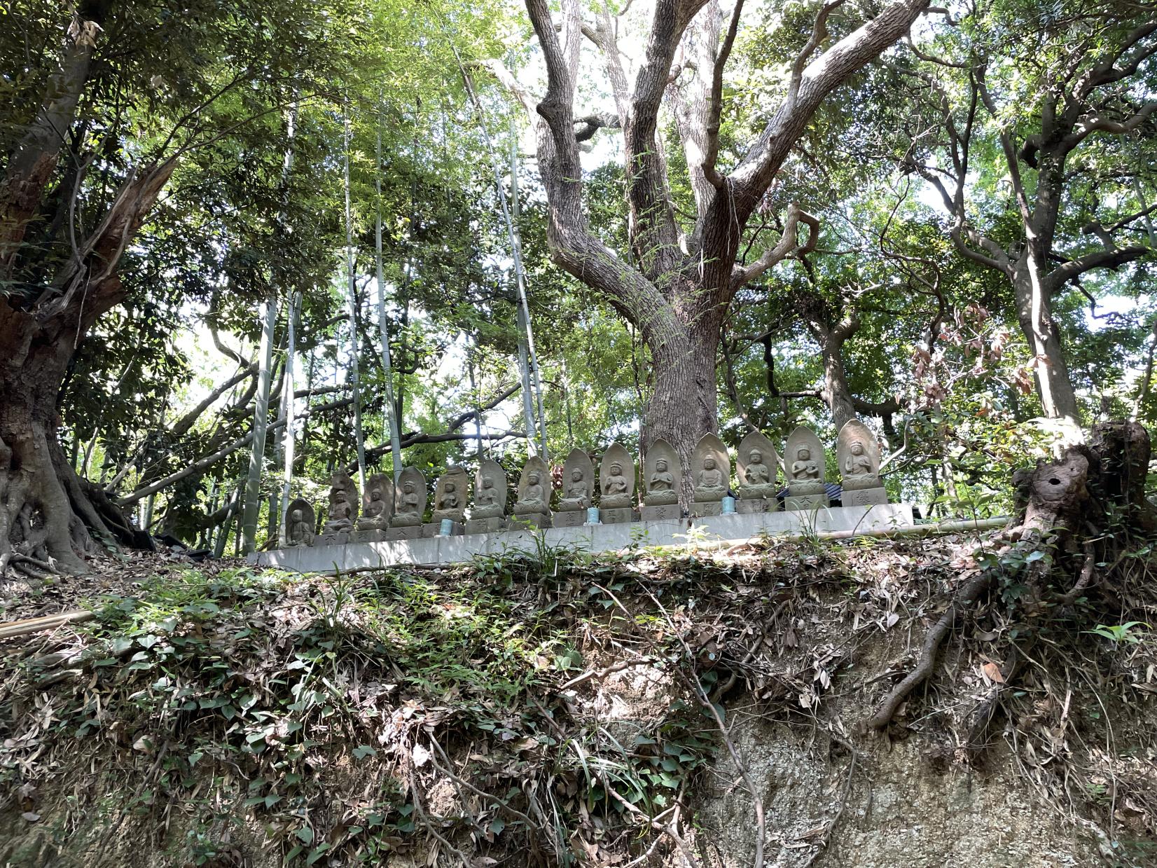 原上大師堂（新宮町）-1