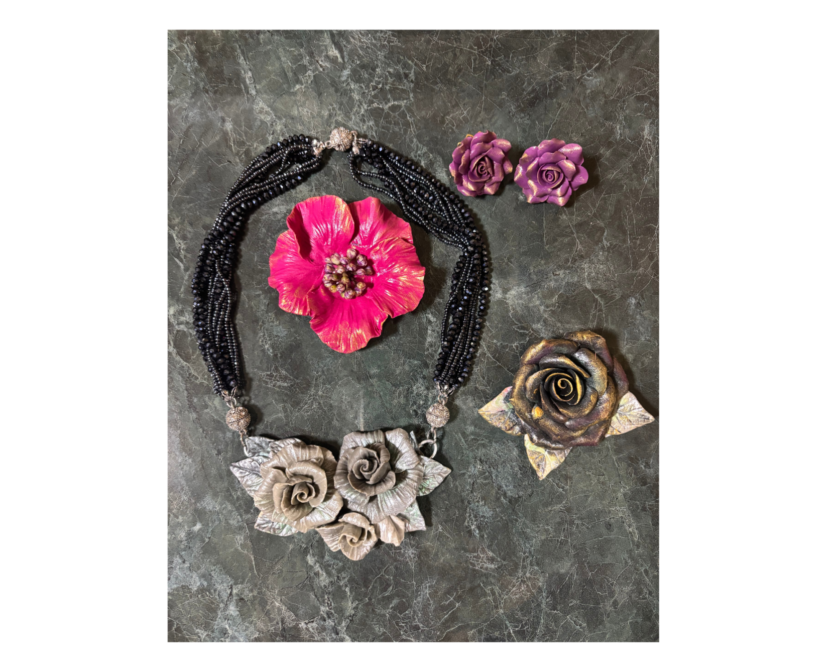 【匠ギャラリー】パンフラワーとシルバーアクセサリー展-1