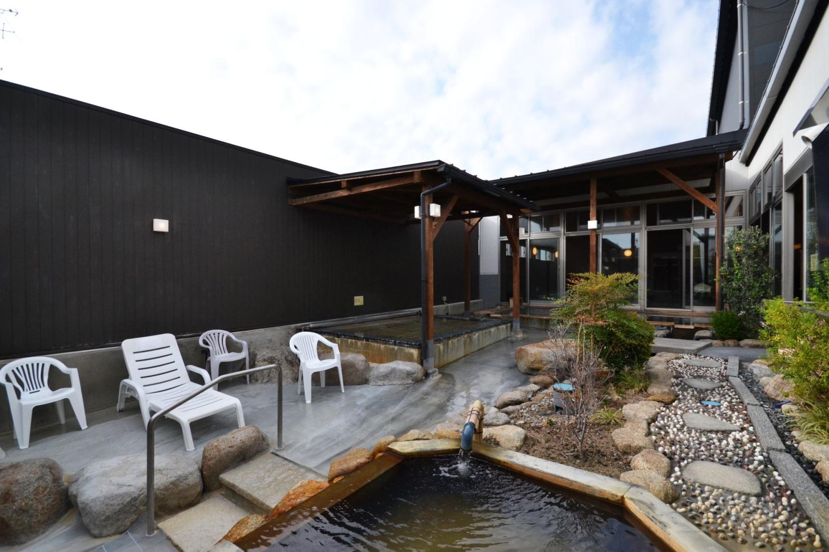 Mizumaki Tennen Onsen Icho no Yu-1