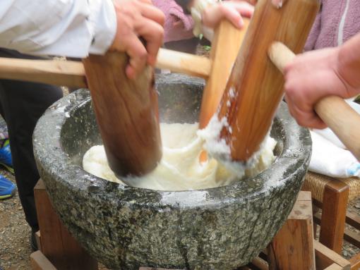 餅つき体験だョ！全員集合！-0