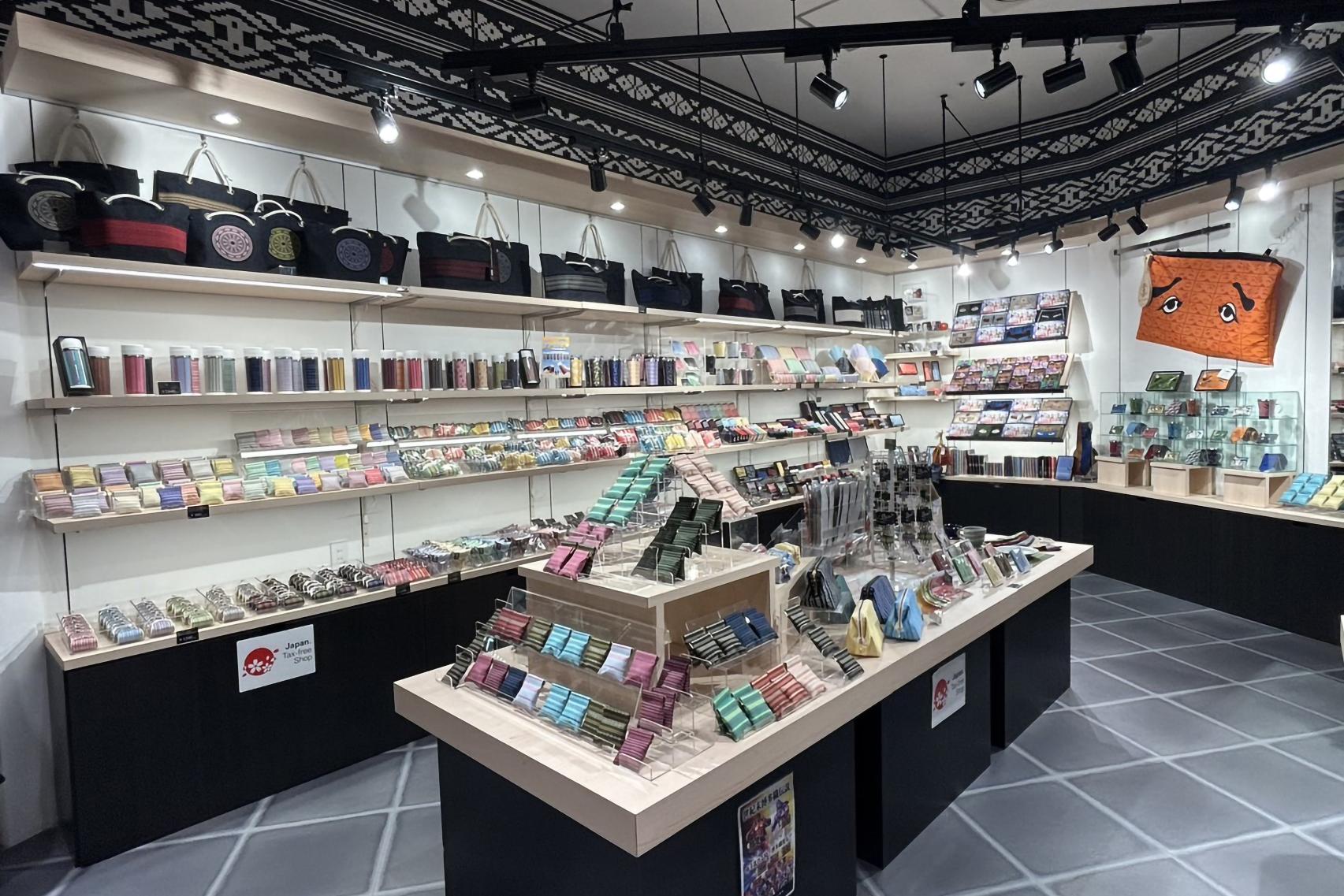 HAKATAORI SANUI – LaLaport Fukuoka