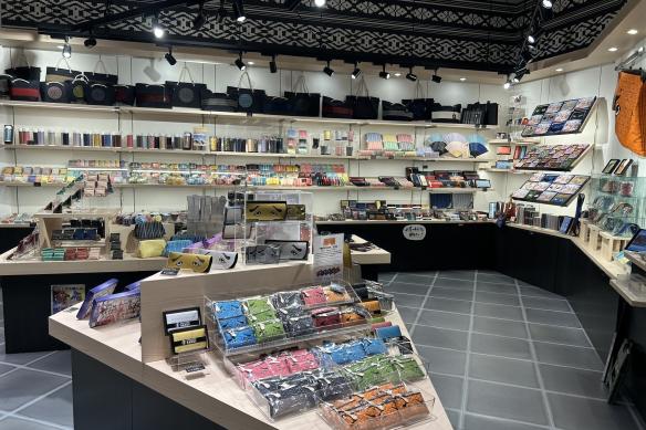 HAKATAORI SANUI – LaLaport Fukuoka-1