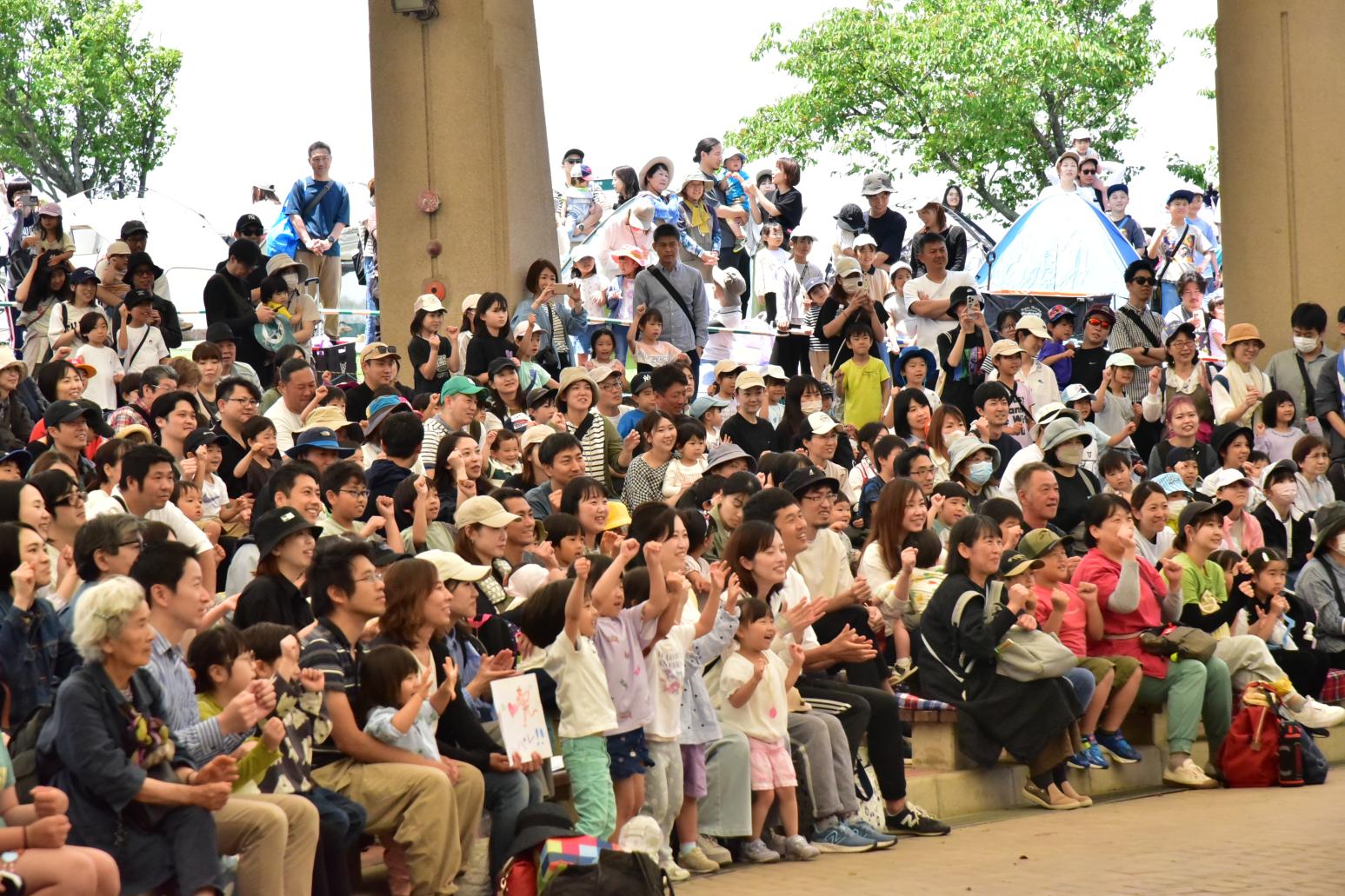 【北九州市立響灘緑地グリーンパーク】家族で歌って踊ってハッピーショー-2
